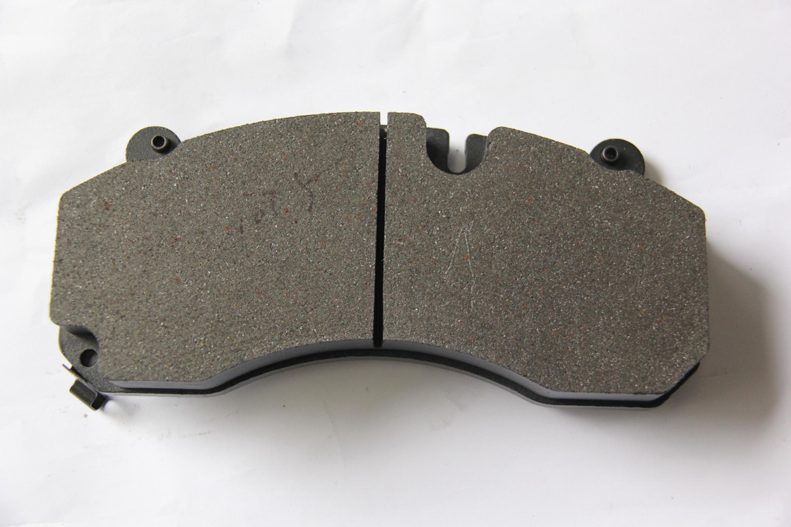 ผ้าเบรกดิสก์ป้องกันการหลุดร่อน WG9050 213.9x96.5 มม. สำหรับดิสก์เบรกรถบรรทุกหนัก
